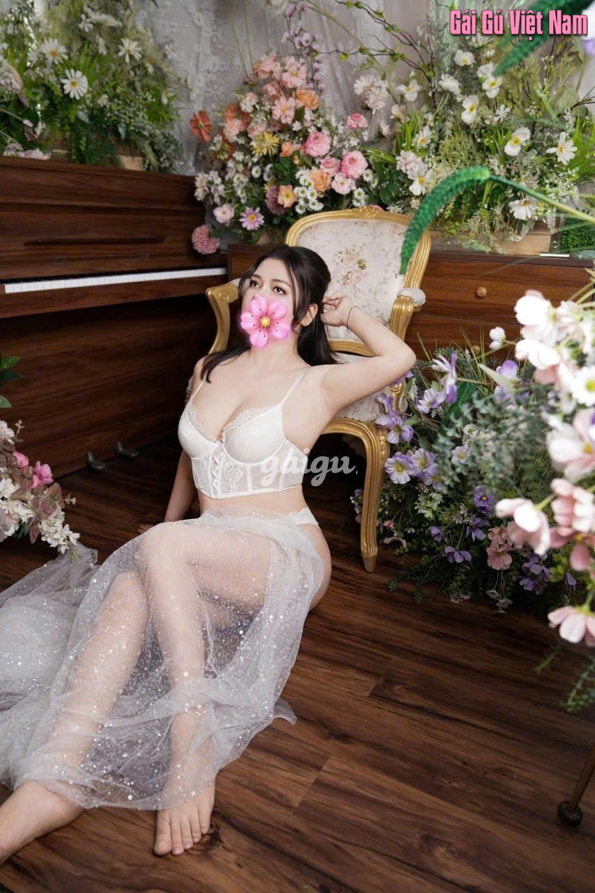1402046 - QUỲNH ANH - BJ NÓNG LẠNH+WC - SEVIT ĐÊ MÊ HOANG DẠI