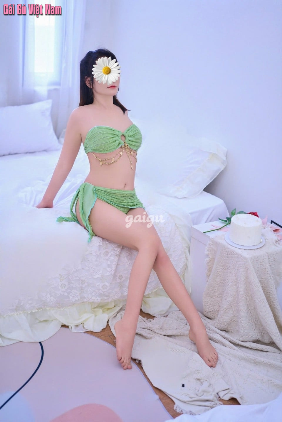 1403321 - Vân Anh _Mặt xinh dáng chuẩn hợp tác mọi tư thế