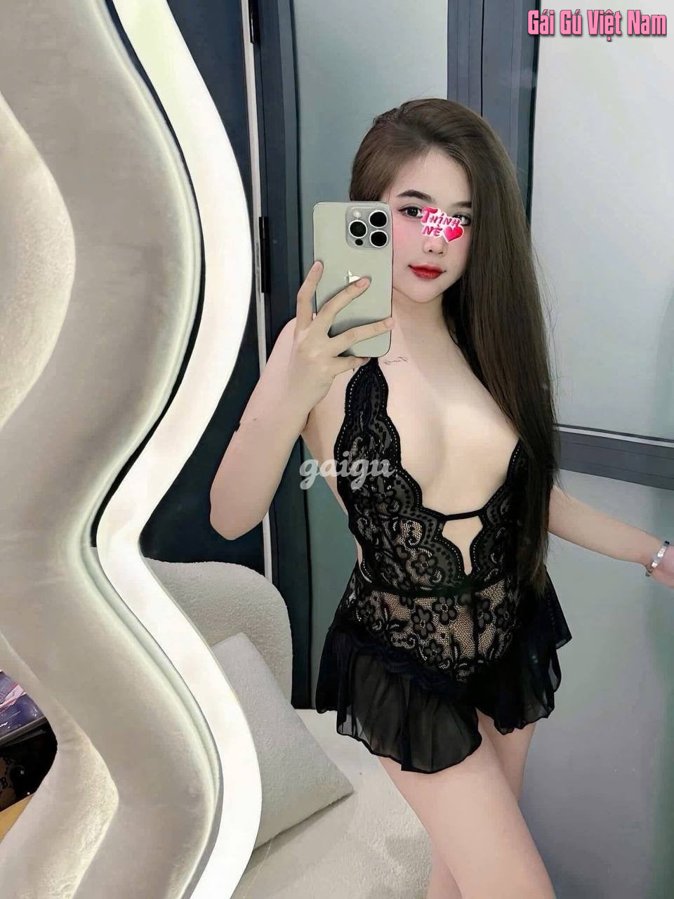 Mai Anh 2000 – Lần Đầu Đi Làm Body Chữ S Face Xinh Cực Phẩm !