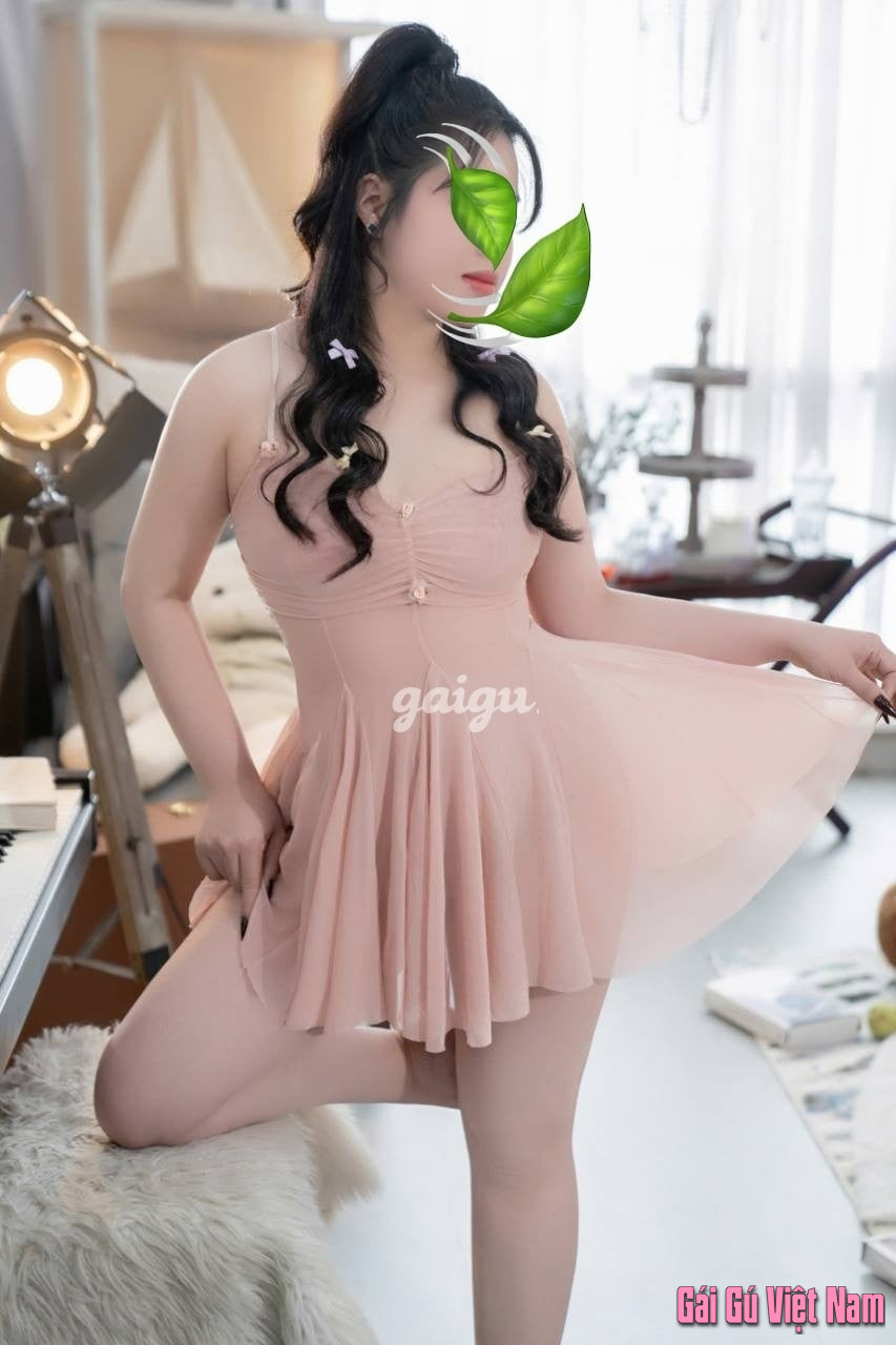 1418157 - Bích Tuyền 2k3 gái miền tây non tơ vào đời.