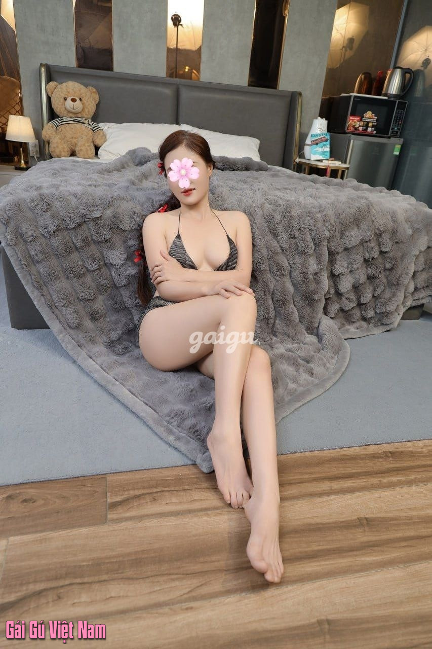 New 100% Hà Linh- Em gái miền tây, cực chiều khách.