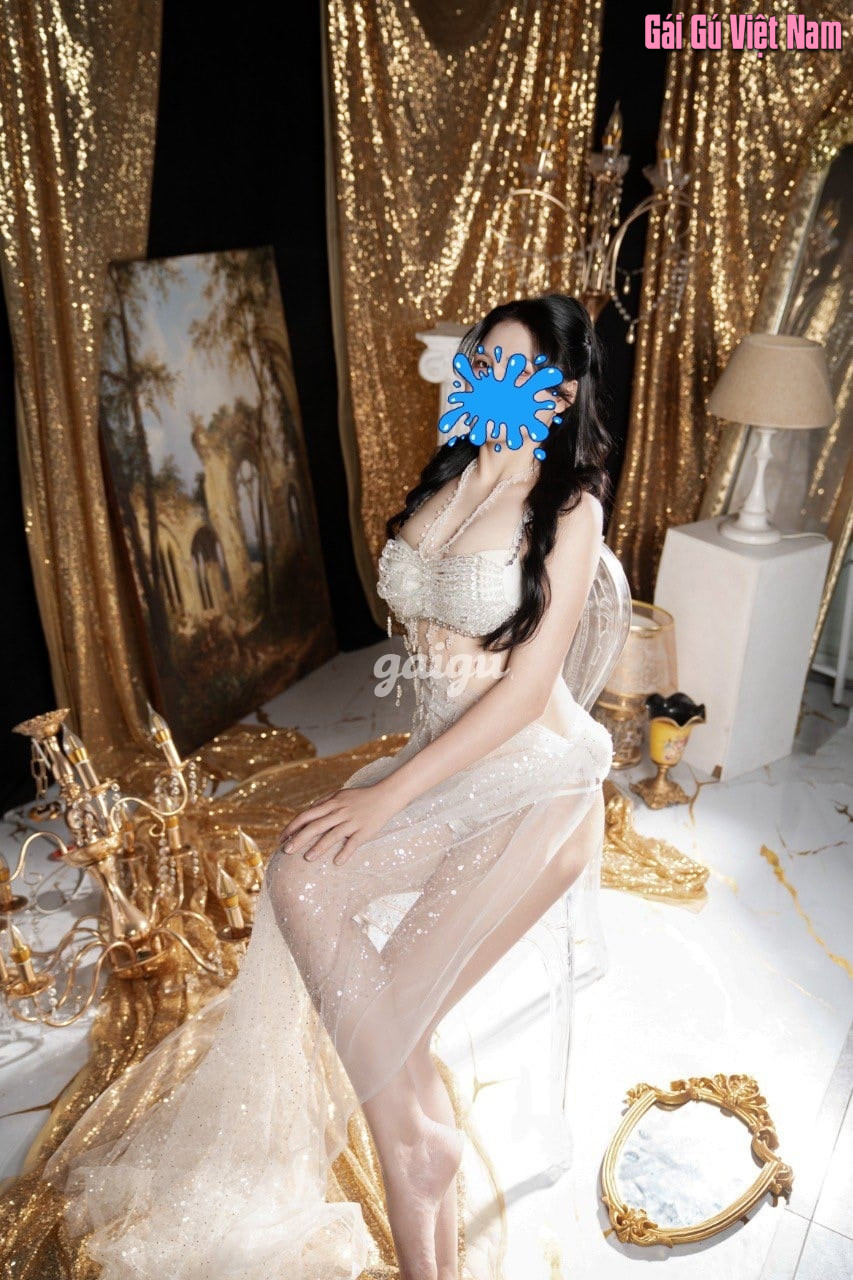 Ngọc Nhi- bé hàng siêu cute, hấp dẫn, tươi xanh!!!