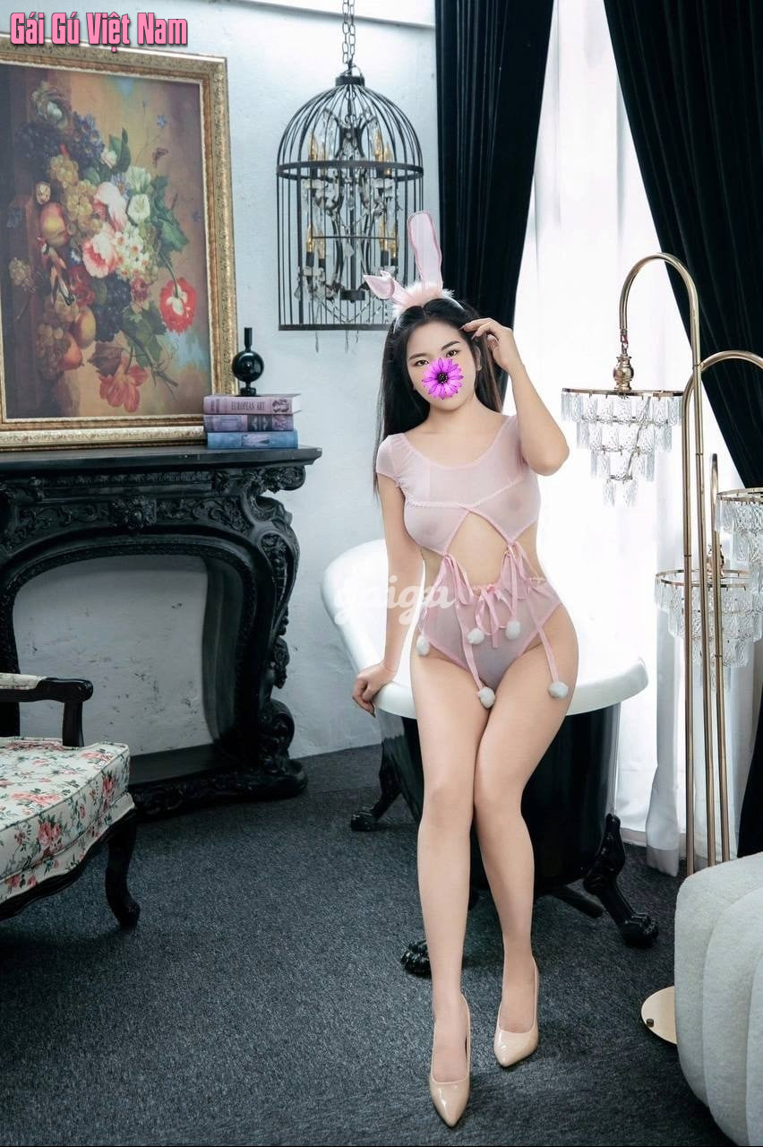 Diễm My – Nụ cười xinh duyên dáng