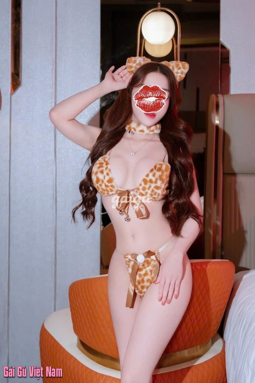 GÁI DÂM MIU MIU BODY GỢI CẢM CHÂN DÀI MIÊN MAN LÀM TÌNH MAX PHÊ