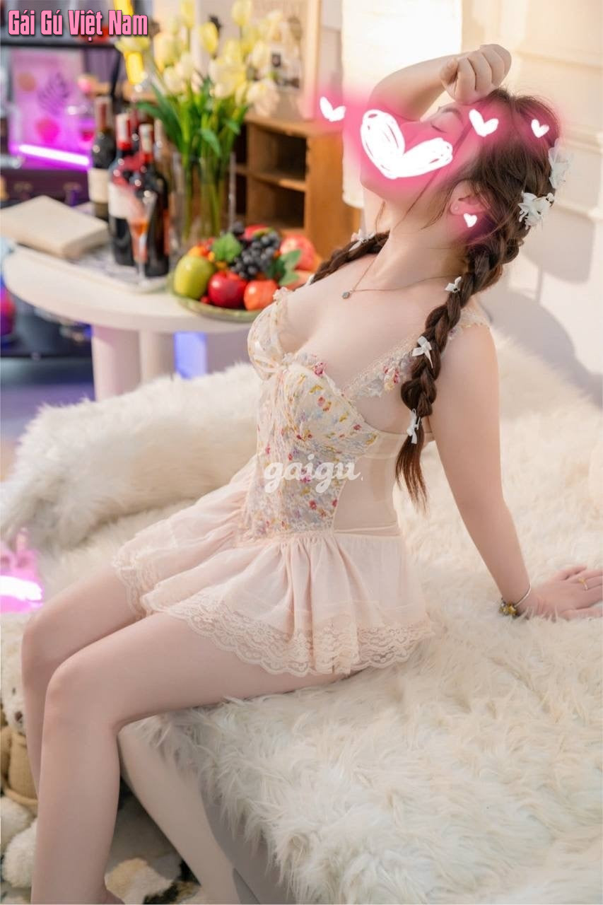 1441256 - ❣️HOTGIRL❣️LY LY-MẶT XINH, VÚ ĐẸP, SERVICE CỰC ĐỈNH