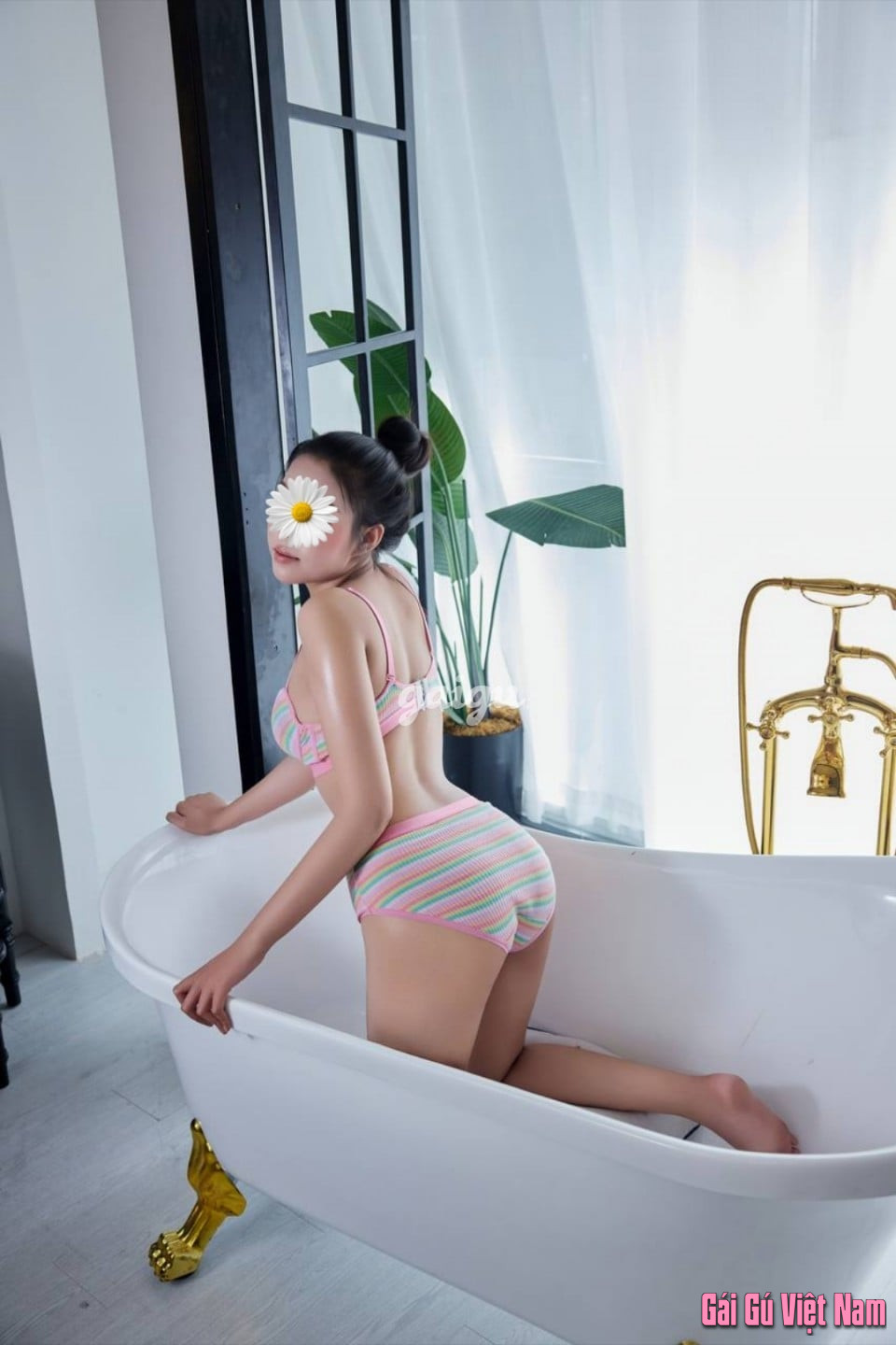 Gái non Trang Anh_ Body nóng bỏng, làm tình cực dâm