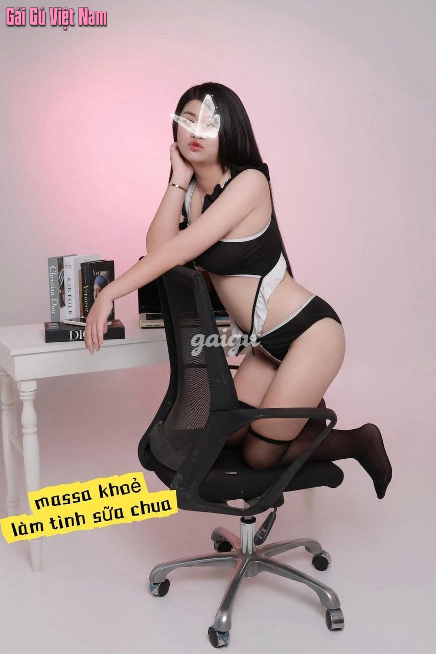 1442698 - Dâu Tây 2K2 - CHUẨN Chỉnh Vô Đối Khít Từ Trong Ra Ngoài
